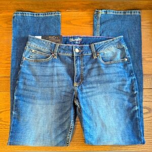 NEW! Women's Wrangler "Retro" Blue Jeans 15/16 x 34
